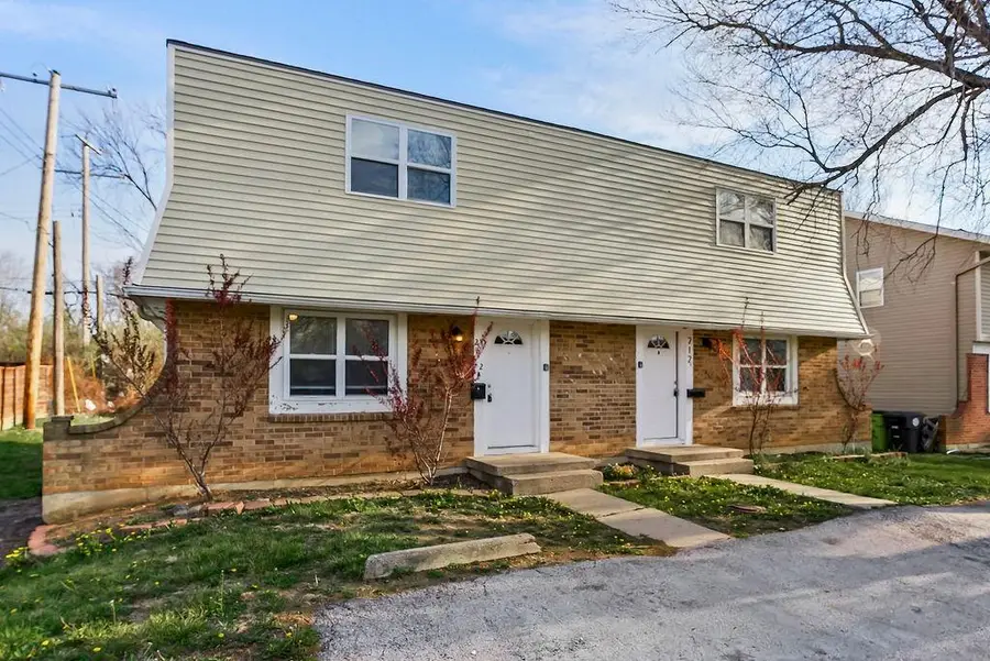 212 N Oak Drive, Belton, MO 64012 - #3