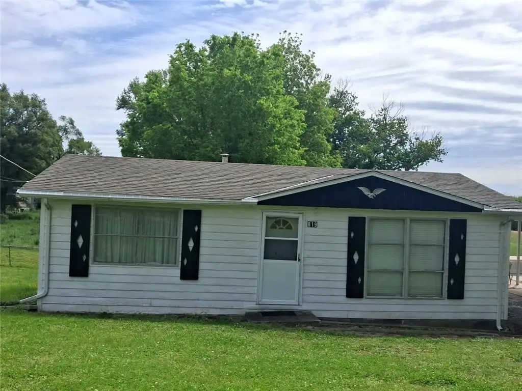 819 N 61st Street, Kansas City, KS 66102 - #1