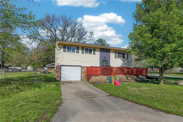 500 Catalina Street, Frontenac, KS 66763