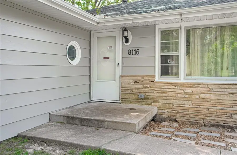 8116 N Main Street, Kansas City, MO 64118 - #2