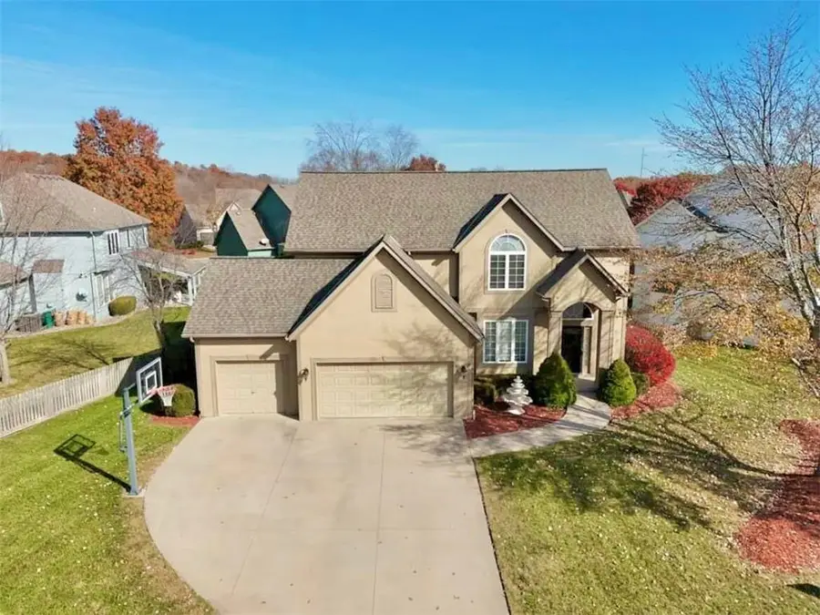 304 NE Hidden Valley Way, Lees Summit, MO 64064 - #2