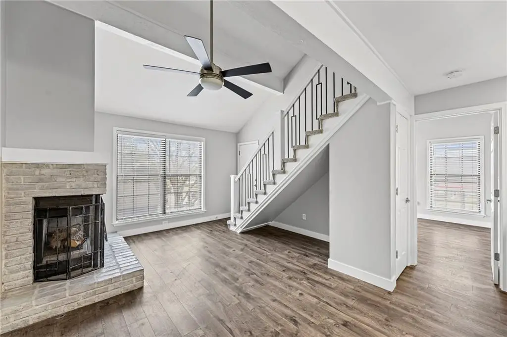 11903 W 58th Unit H Place #H, Shawnee, KS 66216 - #1