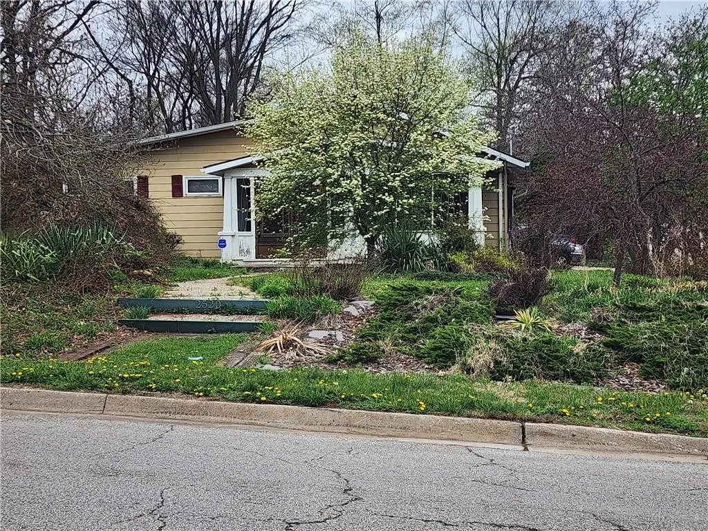 2520 N 27 Street, Kansas City, KS 66104 - #1