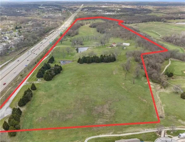 22400 N Frontage Road, Independence, MO 64056