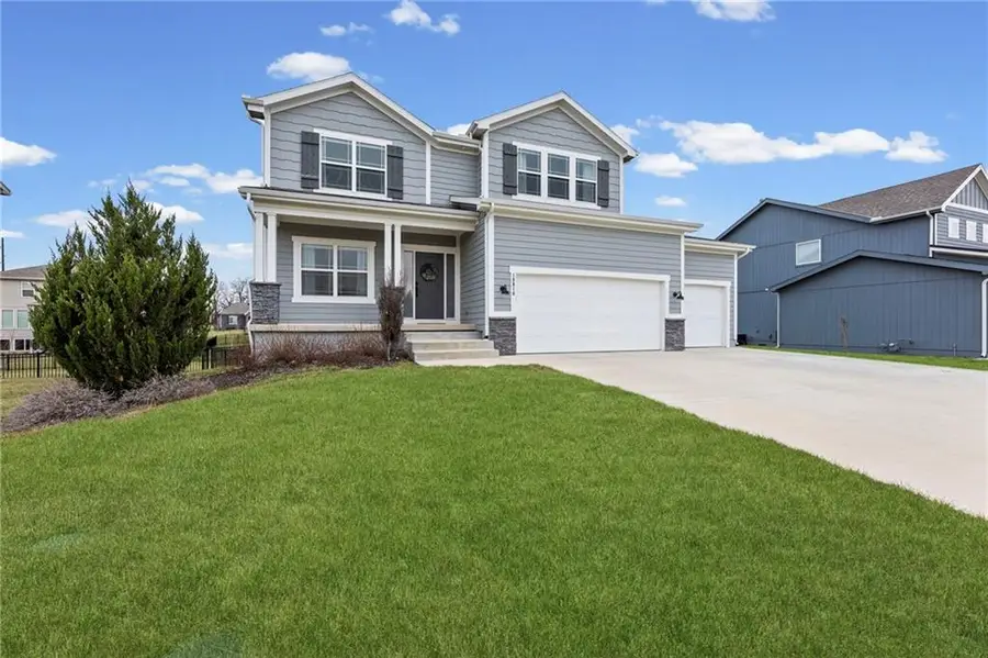 18910 Ocheltree Street, Spring Hill, KS 66083 - #2