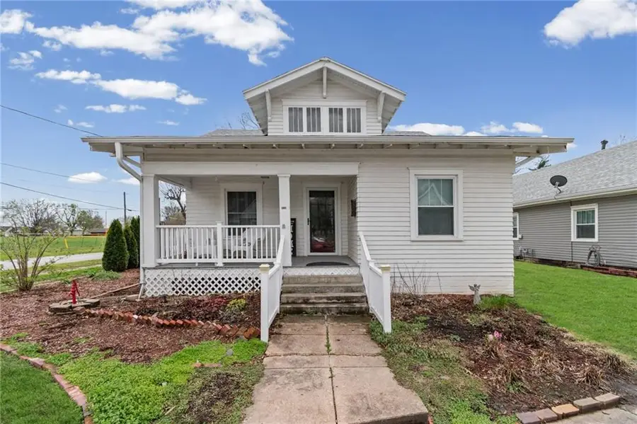 210 W 4th Street, Norborne, MO 64668 - #3