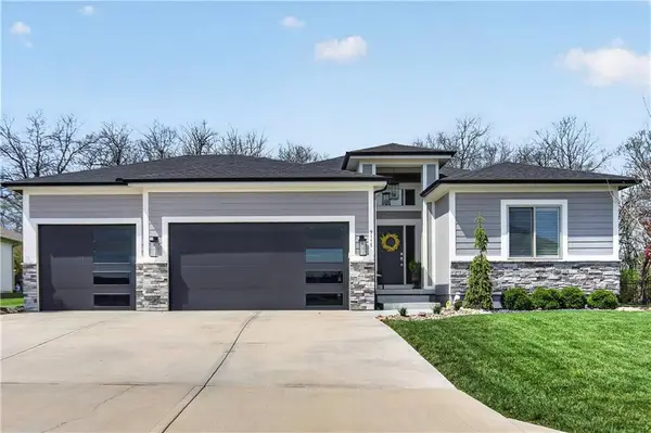 9115 SW 12th Street, Lee's Summit, MO 64064