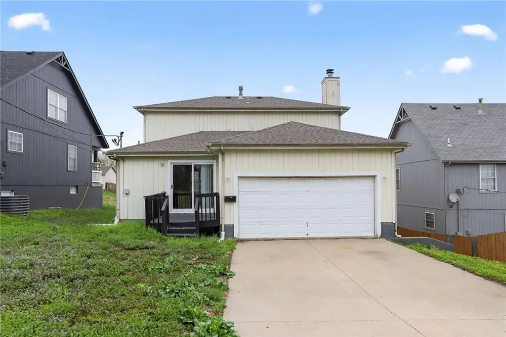 527 Oakland Avenue, Kansas City, KS 66101 - #1