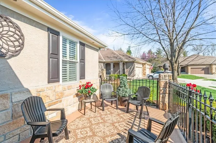 4116 SW Minnesota Drive, Lees Summit, MO 64082 - #3