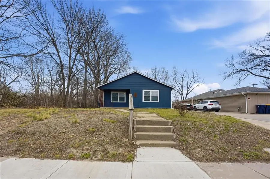 1653 Hardesty Avenue, Kansas City, MO 64127 - #2