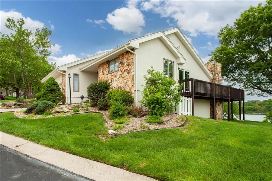 414 NE Point Drive, Lees Summit, MO 64064 - #3