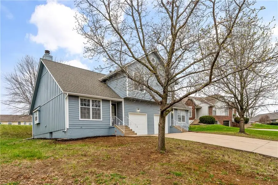 5406-5408 Oxford Avenue, Raytown, MO 64133 - #2