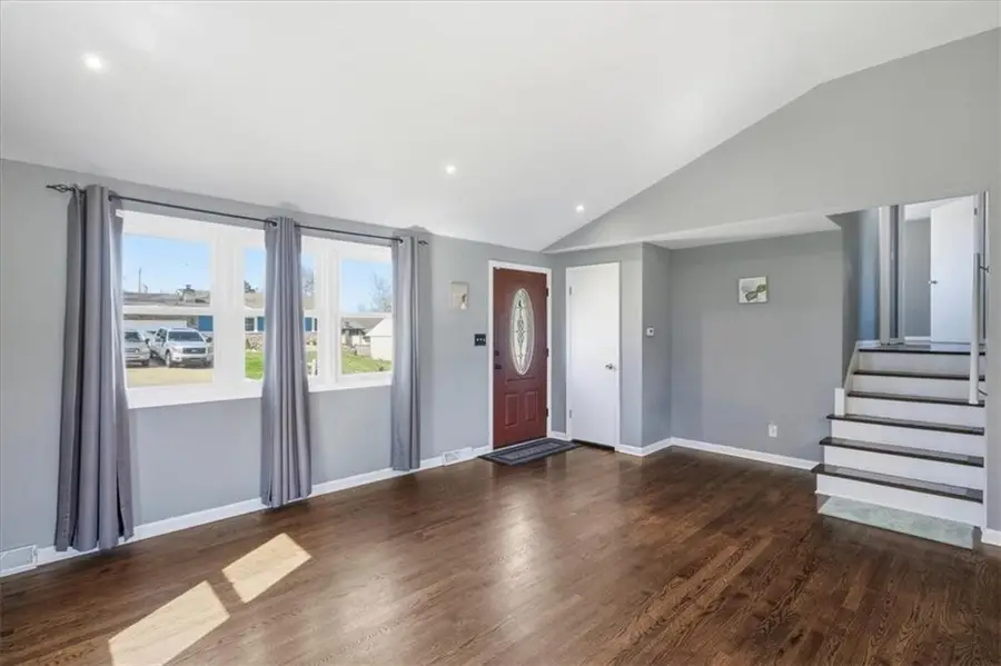 818 N 84 Drive, Kansas City, KS 66112 - #3