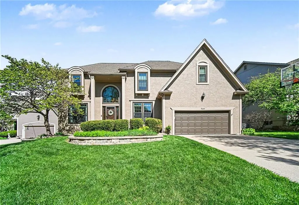 5420 W 132nd Terrace, Overland Park, KS 66209 - #1