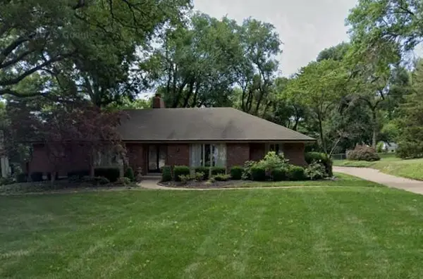 5121 W 67th Street, Prairie Village, KS 66208