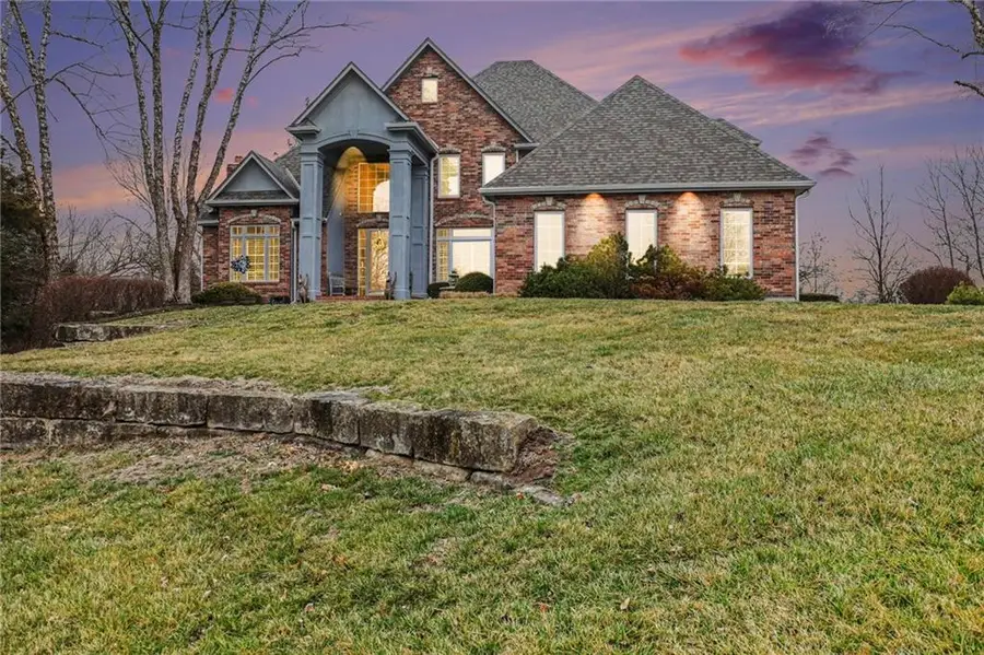 4 Orchard Place, Harrisonville, MO 64701 - #2