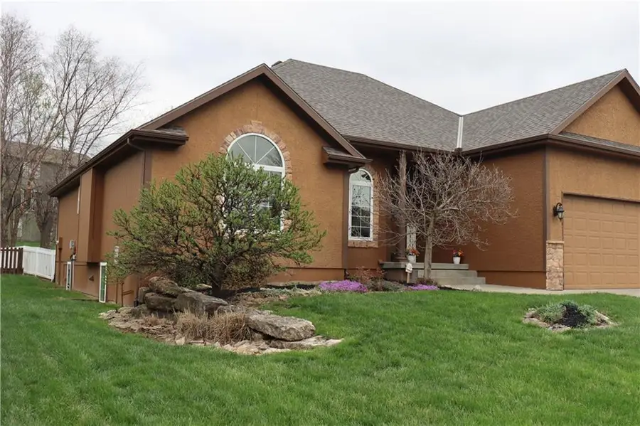 915 Englewood Drive, Kearney, MO 64060 - #3