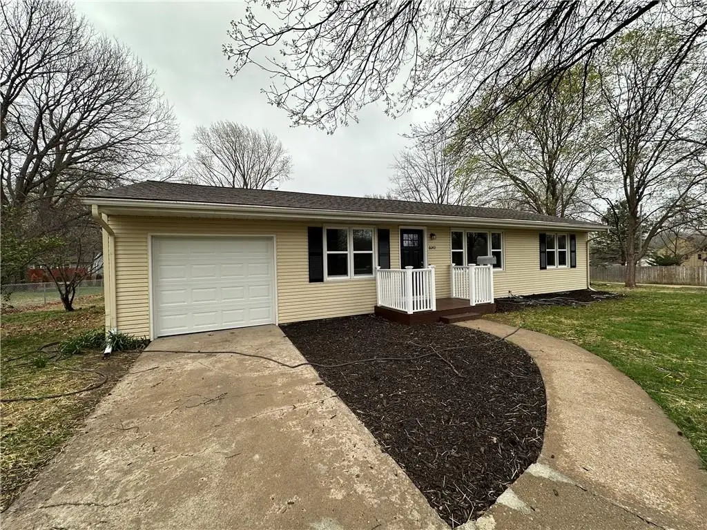 8049 Kessler Lane, Overland Park, KS 66204 - #1