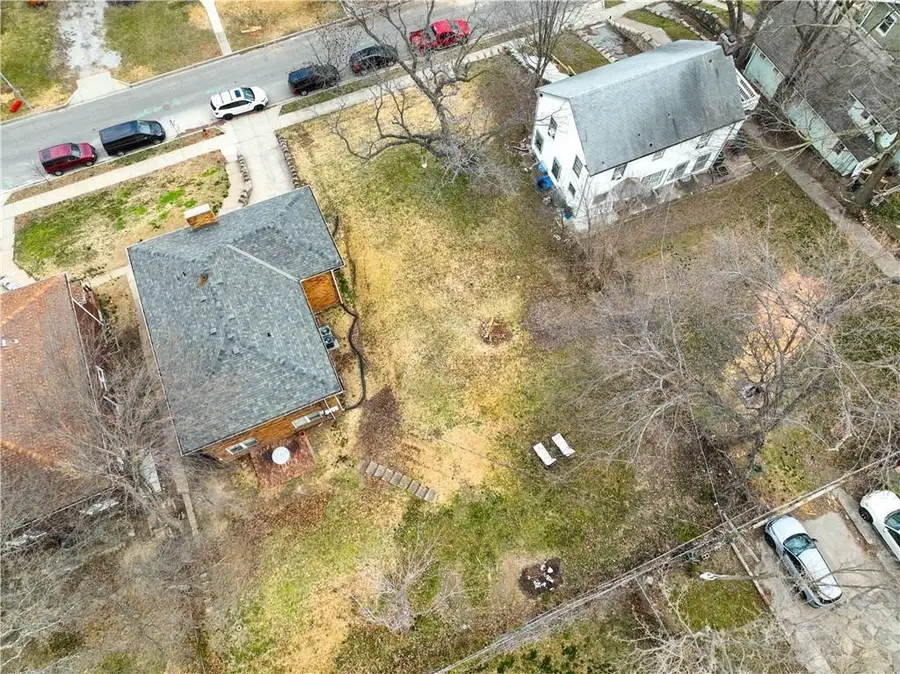 5004 Lydia Avenue, Kansas City, MO 64110 - #2