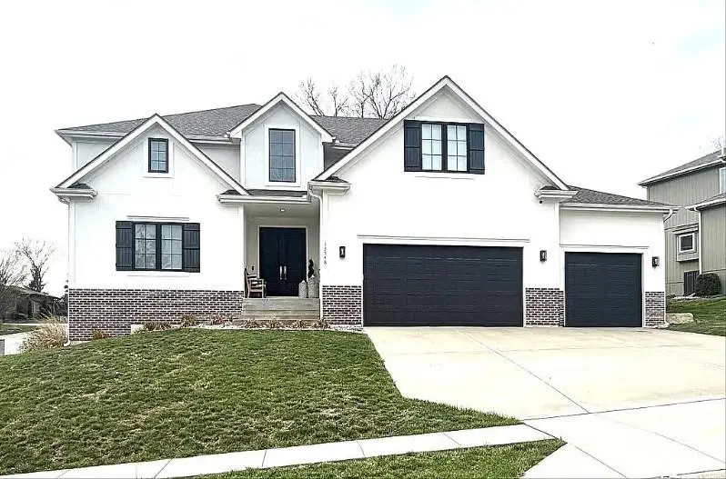 12548 Grand Court, Kansas City, MO 64145 - #1