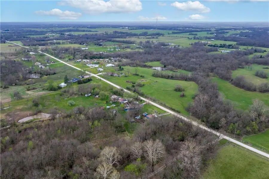 795 NE 101 Road, Warrensburg, MO 64093 - #2