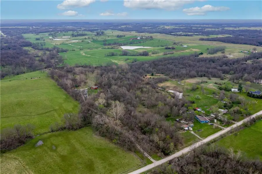 795 NE 101 Road, Warrensburg, MO 64093 - #3