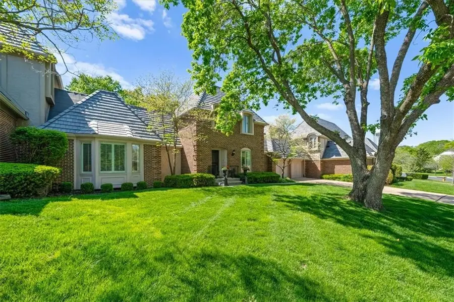 4 Le Mans Court, Prairie Village, KS 66208 - #2