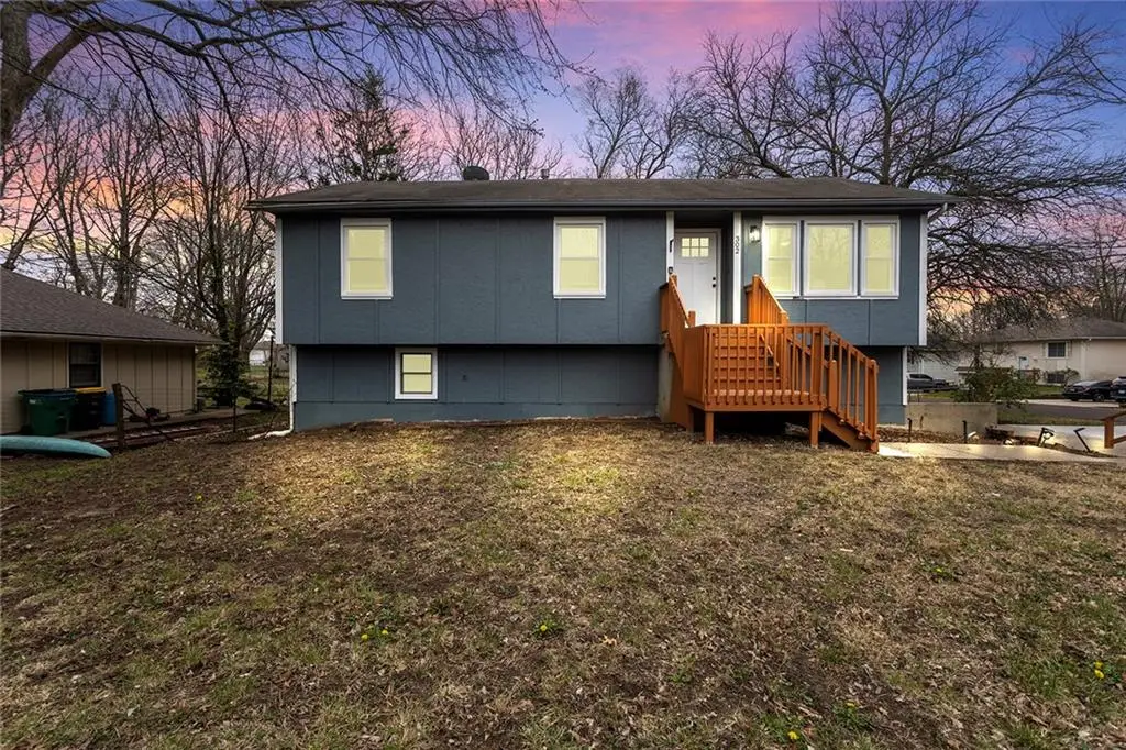 302 S Franklin Street, Spring Hill, KS 66083 - #1