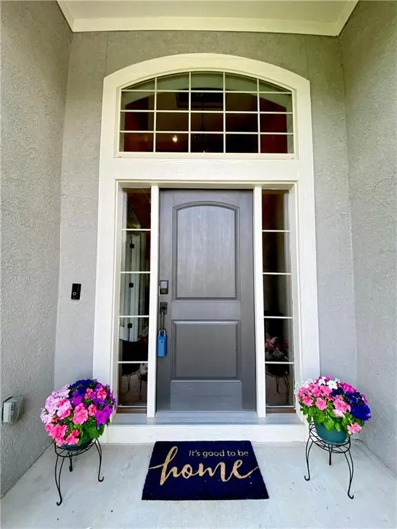 24205 W 111th Place, Olathe, KS 66061 - #2