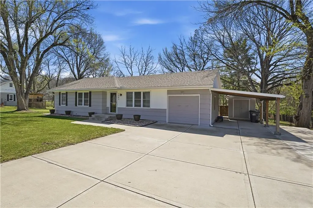 2602 NW Vesper Street, Blue Springs, MO 64015 - #1