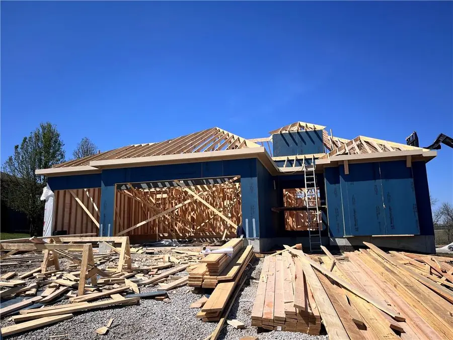 500 Bentwater Drive, Raymore, MO 64083 - #2