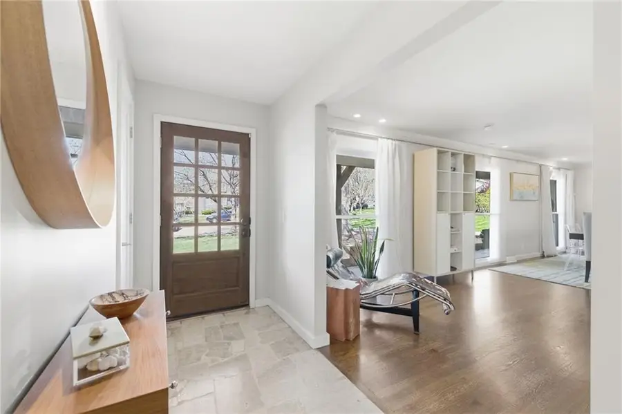 10409 Pawnee Lane, Leawood, KS 66206 - #3