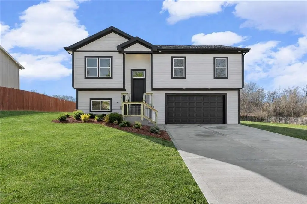 3416 Iowa Street, Leavenworth, KS 66048 - #1