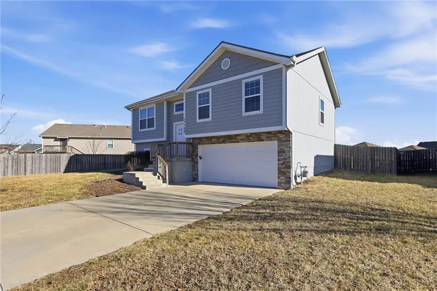 17189 S Pratt Street, Gardner, KS 66030 - #3