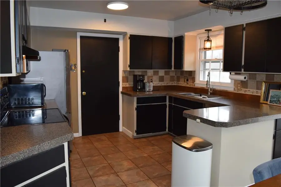 5237 N Wayne Avenue, Kansas City, MO 64118 - #3