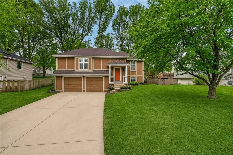2405 NE Carousel Circle, Lees Summit, MO 64086 - #2
