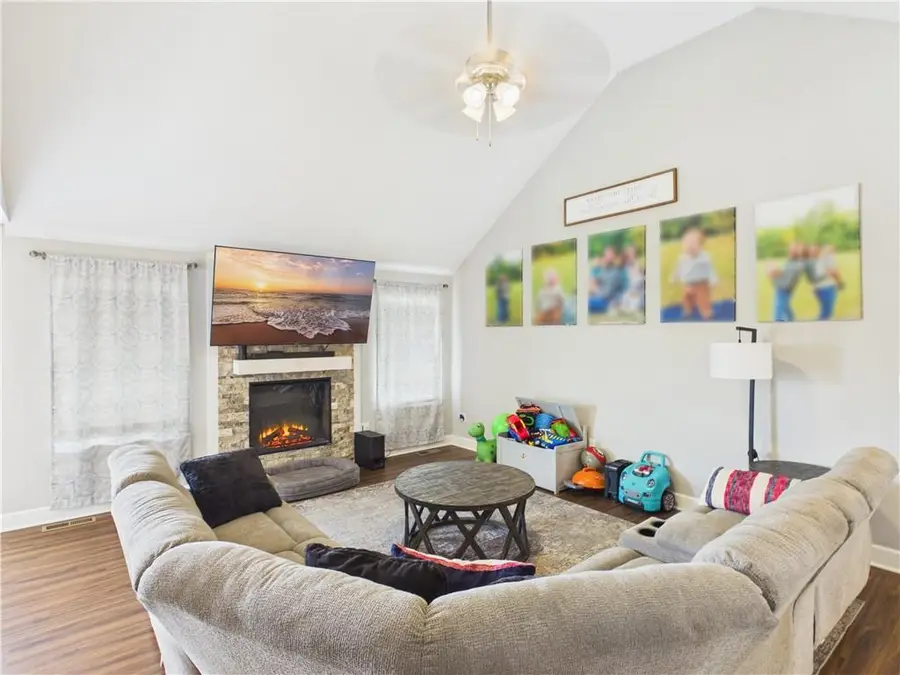 89 SE 451st Road, Warrensburg, MO 64093 - #3