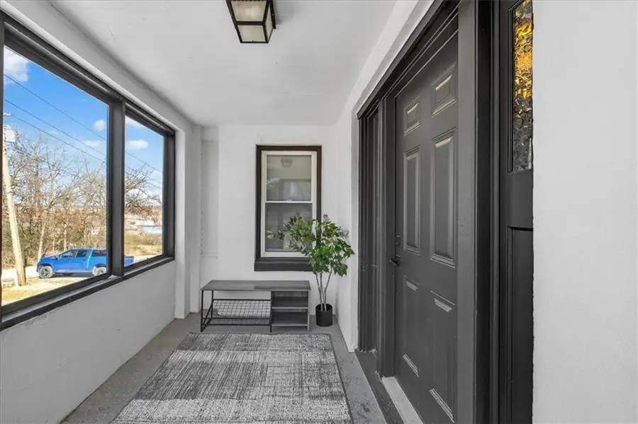 3541 E 78th Street, Kansas City, MO 64132 - #3