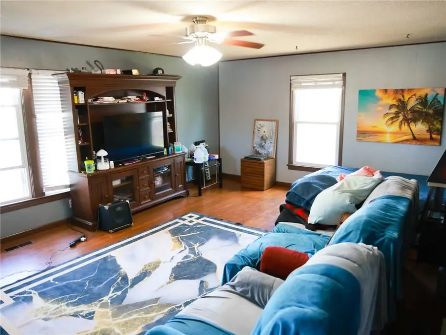 432 W Crowder Road, Trenton, MO 64683 - #2