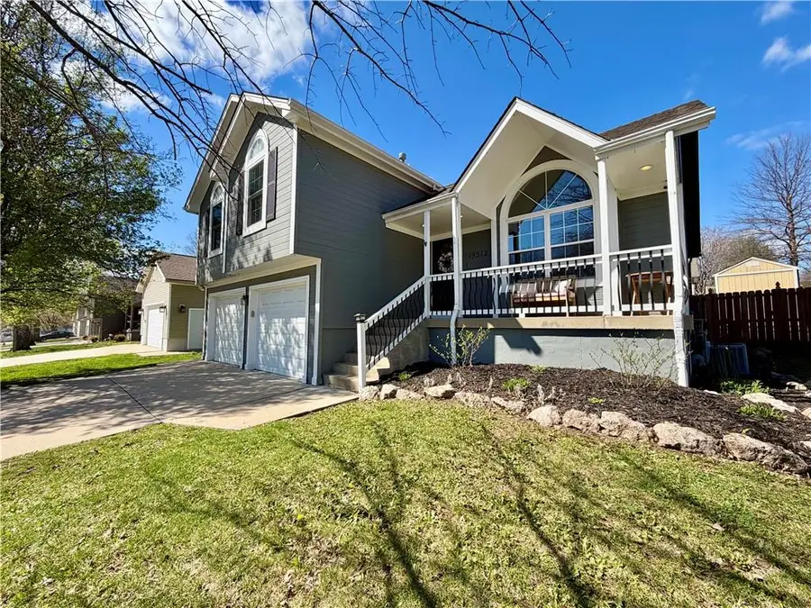 19512 E 9th Street S, Independence, MO 64056 - #2