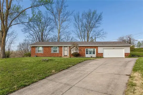 843 Sherrill Avenue, Liberty, MO 64068