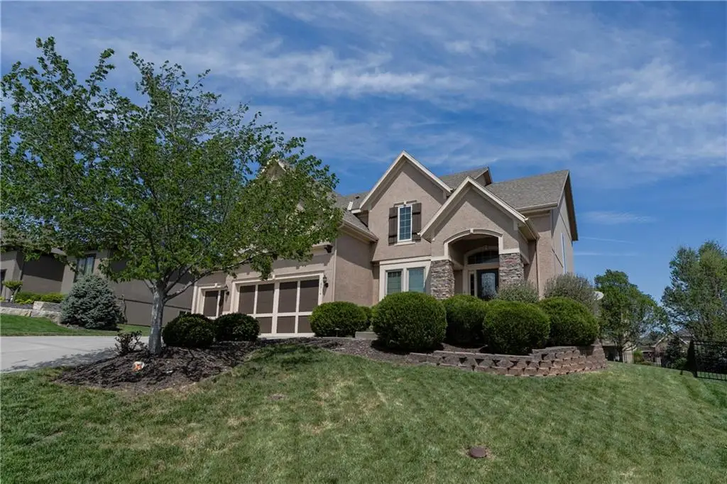 18914 W 100th Street, Lenexa, KS 66220 - #1
