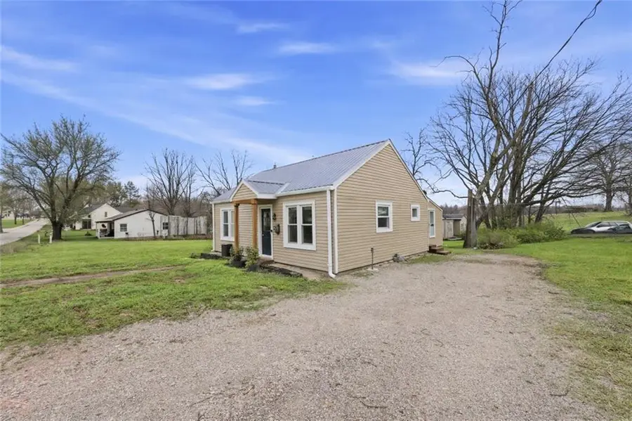 515 Cunningham Street, Richmond, MO 64085 - #2