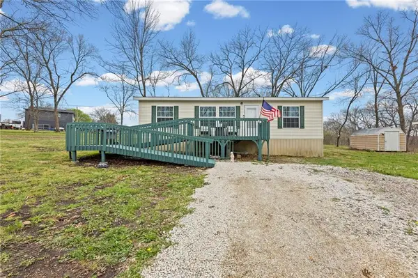 5 Persimmon Lane, Mapleton, KS 66754