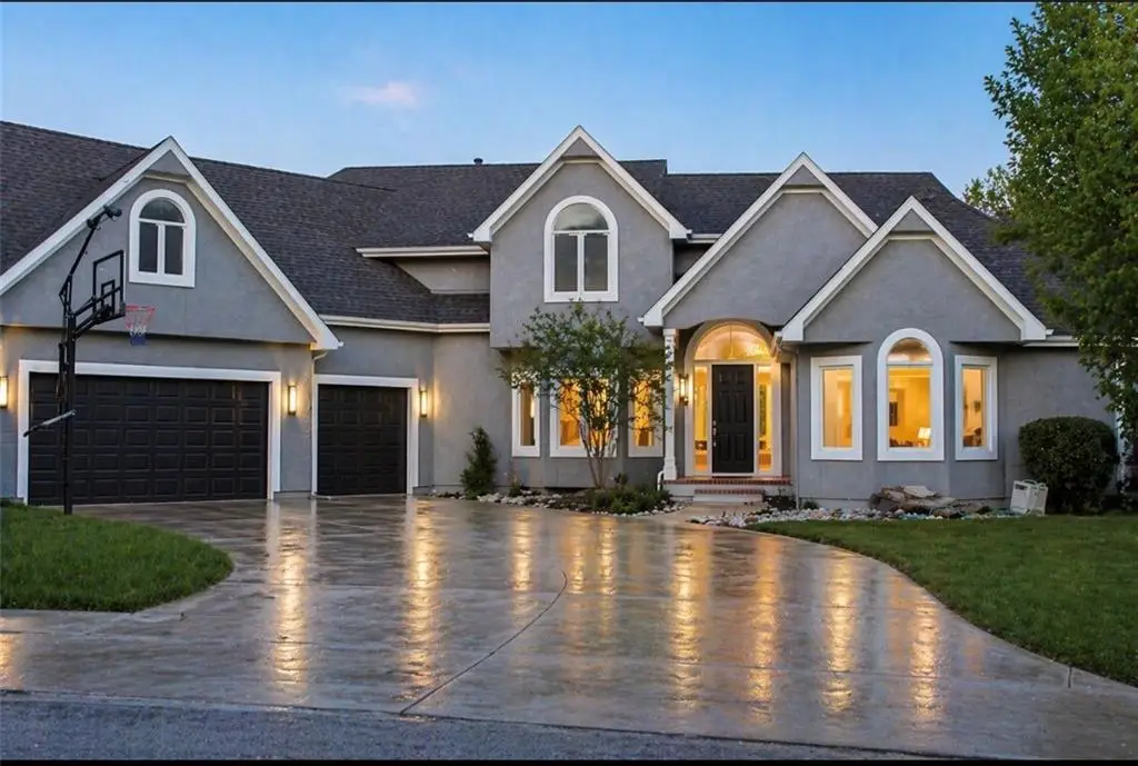 601 SW Forestpark Lane, Lees Summit, MO 64081 - #1
