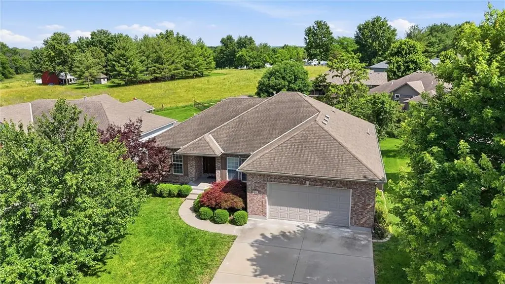 807 NW Poplar Court, Grain Valley, MO 64029 - #1