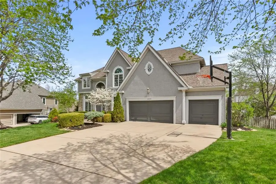 14009 Lucille Street, Overland Park, KS 66221 - #2