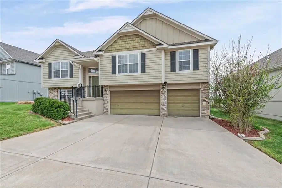 8409 N Elmwood Avenue, Kansas City, MO 64156 - #3