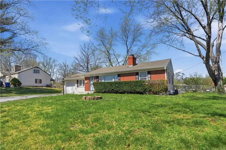 9412 E 70th Terrace, Raytown, MO 64133 - #3