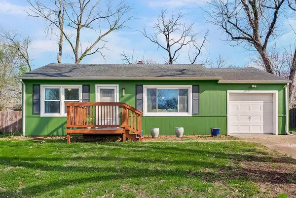 7612 W 64th Terrace, Mission, KS 66202